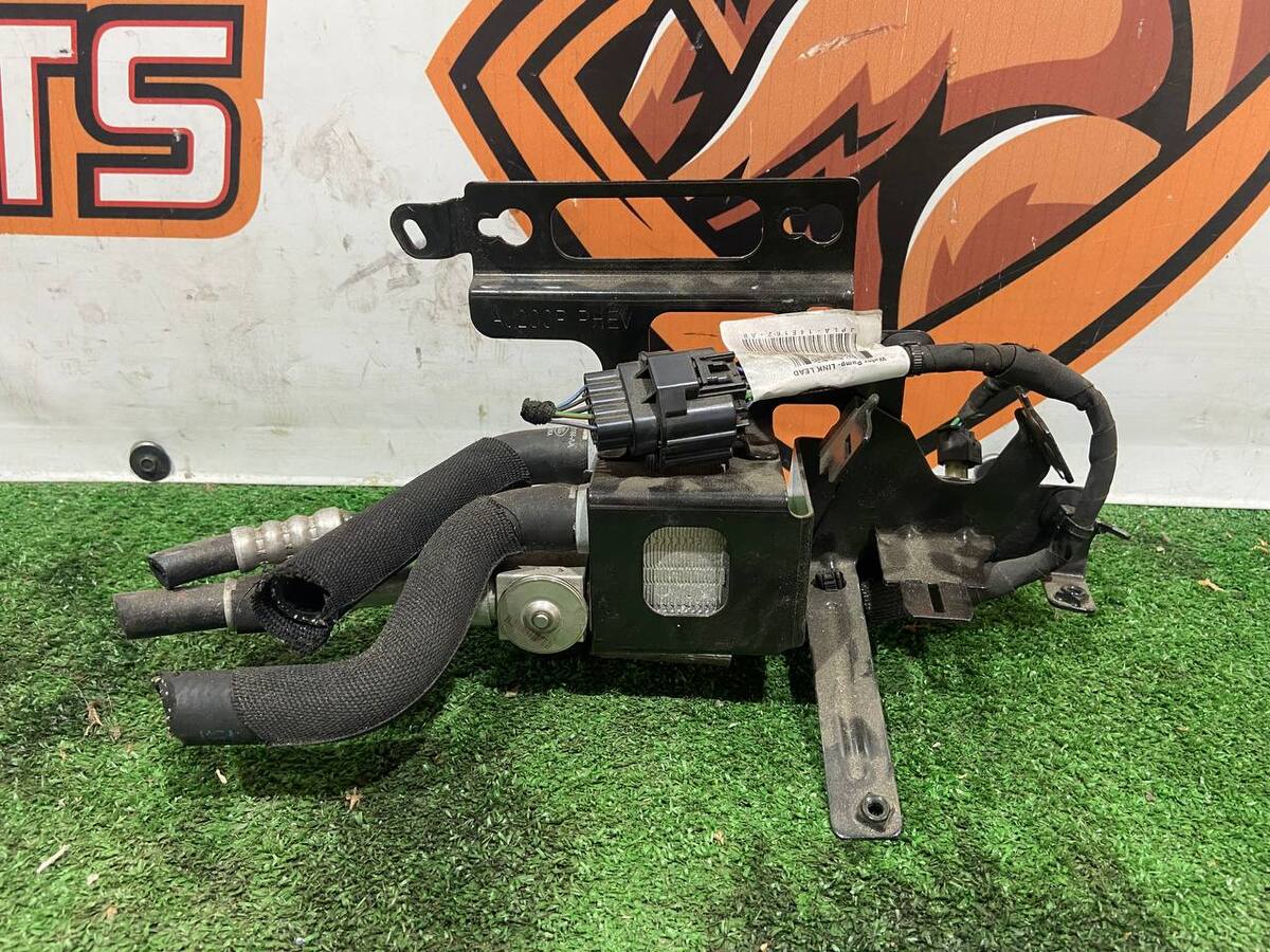 LR100941 Cooler pump for hybrid installation Range Rover Sport L494 (2014-2022) Used